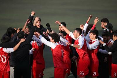 جشن قهرمانی نوجوانان پرسپولیس