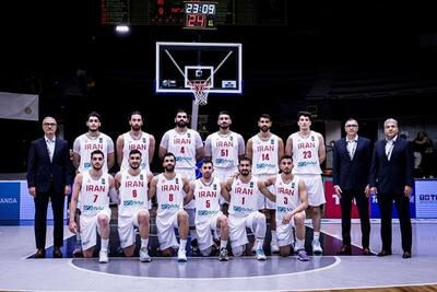 (ویدئو) برد سخت تیم ملی بسکتبال در تهران/حضور وزیر ورزش در رختکن تیم ملی