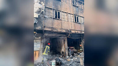 آتش‌سوزی هولناک 3 مغازه و یک مهمانپذیر در ضلع جنوبی بازار رضا(ع) مشهد + جزییات