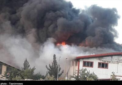 آتش‌سوزی گسترده در شهرک صباحی آران و بیدگل - تسنیم