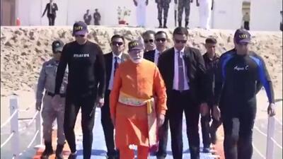 نخست وزیر هند غواص شد!