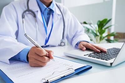 رئیس نظام پزشکی با درخواست موافقت دولت با «افزایش ۴۶ درصدی» تعرفه‌ها: افزایش حقوق پزشکان پزشکان یک سوم حقوق کارگران است