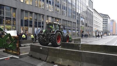 ویدیوها. تصاویری از تجمعات کشاورزان خشمگین اروپایی در بروکسل
