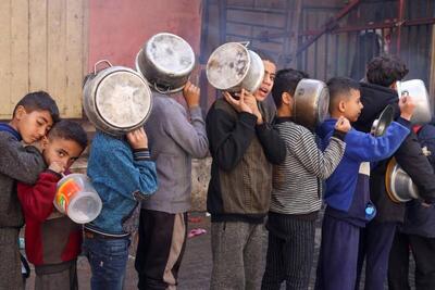 رویترز درباره غزه : از خوردن خوراک دام تا نوشیدن آب شور