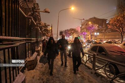 (تصاویر) بارش برف در بالاشهر پایتخت
