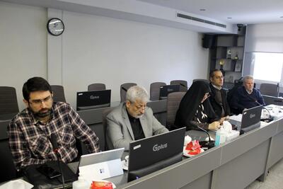 بررسی الگوی سطح‌بندی موسسات پژوهشی در جلسه مجمع پژوهشگاه‌های ملی کشور