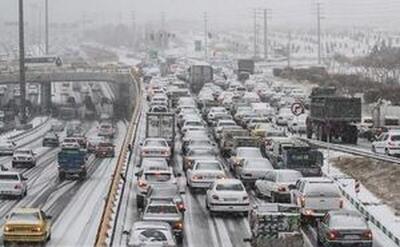 ترافیک سنگین در معابر لغزنده تهران