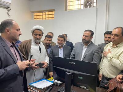 بازدید دادستان تهران از مرکز مراقبت الکترونیکی/ صالحی: هزار و ۸۵۰ نفر از محکومان دارای پابند الکترونیکی هستند
