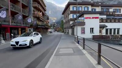 (ویدئو) نماهایی حیرت انگیز از گریندلوالد، زیباترین روستای جهان در سوئیس