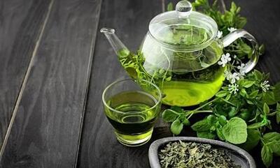 عوارض مصرف بیش از حد چای سبز؛ مصرف نرمال چای سبز چقدر است؟