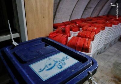عکس/ انتقال صندوق‌های رای و تعرفه در همدان
