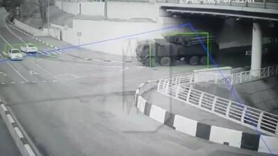 چپ کردن یک ماشین نظامی در خیابان (فیلم)