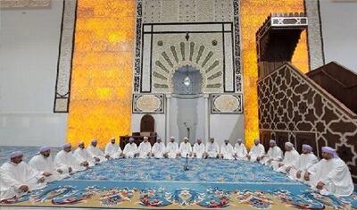 برگزاری نخستین تلاوت گروهی در بزرگترین مسجد آفریقا
