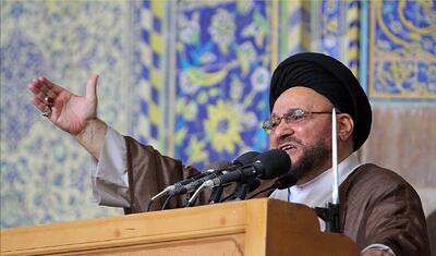 امام جمعه اصفهان: مخالفان رای دادن، به ملت خیانت کردند
