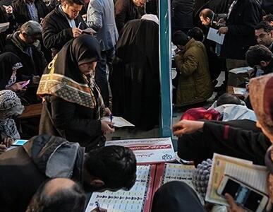 دختر میرحسین موسوی در انتخابات شرکت کرد +عکس