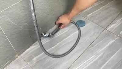 (ویدئو) چگونه با تشت و سیمان یک کاسه روشویی زیبا برای توالت بسازیم؟