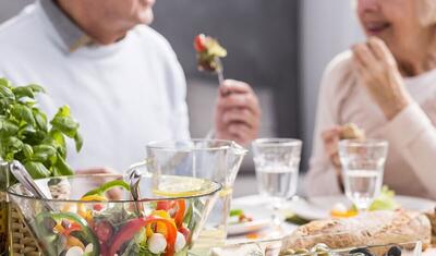 چهار عادت غذایی برای به تعویق انداختن پیری