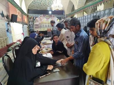 رقابت تنگاتنگ ۱۷ داوطلب برای یک سکوی مجلس در حوزه انتخابیه جیرفت و عنبرآباد