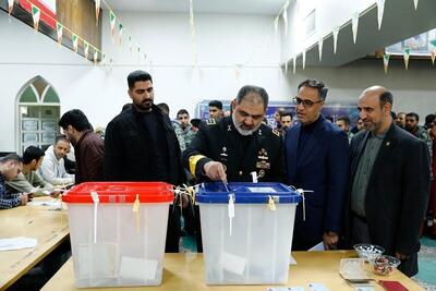 امیر دریادار ایرانی:انتخابات باعث ارتقای امنیت موثر در سطح جامعه خواهد شد