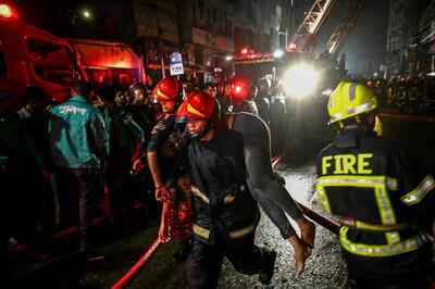 وقوع آتش‌سوزی مهیب در بنگلادش/ ۴۵ نفر جان باختند