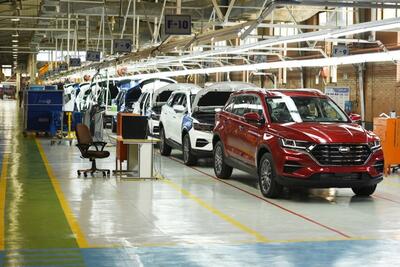 تولید خودرو ٨ درصد رشد یافت؛ یک میلیون و ۲۳۰ هزار دستگاه از ابتدای سال - روزنامه رسالت