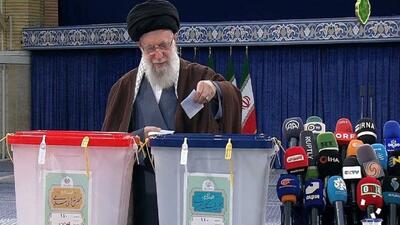 رأی گیری دوازدهمین دوره انتخابات مجلس با حضور رهبر انقلاب | رویداد24