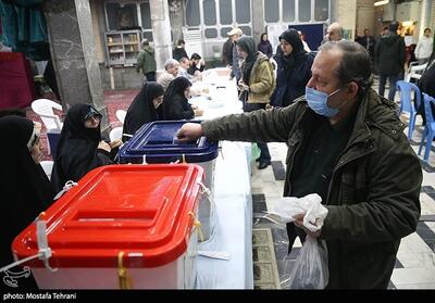 ماجرای پیرزن ویلچری که برای اینکه رای بدهد گریه‌اش درآمد- فیلم دفاتر استانی تسنیم | Tasnim