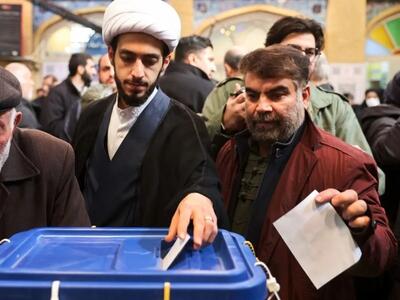 کیهان : مشارکت انتخاباتی کاهش یافت، اما تقصیر روحانی بود