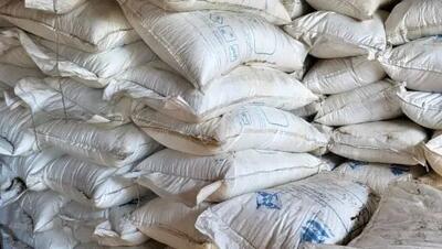 بیش از ۳۰۰ تن آرد یارانه‌ای در مناطق روستایی شهرستان فومن توزیع شد