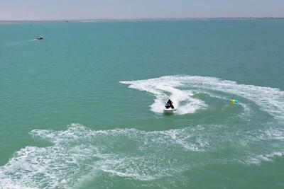 نظارت بر قایق‌های تفریحی و جت اسکی در سواحل استان بوشهر