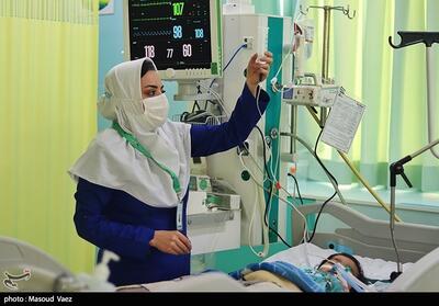 مهاجرت سالانه 2700 پرستار از ایران/ لزوم استخدام نیروی جدید با افزایش تخت‌های بیمارستانی - تسنیم
