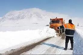 گردنه چری شهرستان کوهرنگ بازگشایی شد