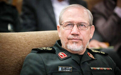 سردار صفوی: باید ما از ایران 5 هزار کیلومتر عمق دفاع استراتزیک خود را توسعه دهیم