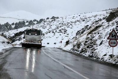 ترافیک در ورودی های تهران / کدام جاده‌های کشور بارانی است؟