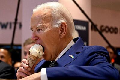سناتور آمریکایی : بایدن واقعاً می‌تواند بدون خوردن بستنی یک ساعت سخنرانی کند؟