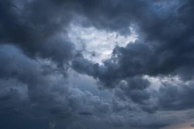 آسمان استان اردبیل ابری همراه با وزش باد خواهد بود