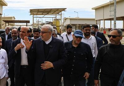 اوجی: تولید میادین نفتی خوزستان در دولت سیزدهم به ۲.۷ میلیون بشکه در روز رسید/ مردم منتظر خبرهای خوبی از قراردادهای نفت و گاز باشند