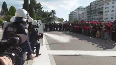 ویدیوها. «دانشگاه‌های خصوصی نمی‌خواهیم»؛ دانشجویان یونانی در آتن با پلیس درگیر شدند