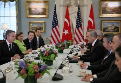 دیدار وزیران خارجه ترکیه و آمریکا؛ آنکارا از موضعش در قبال سوریه و اف‌-۳۵ کوتاه نمی‌آید