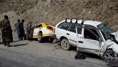 ۱۰ کشته و زخمی در تصادفات جاده‌ای افغانستان