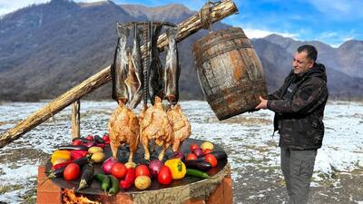 فیلم/ نحوه پخت یک غذای متفاوت با 12 ماهی و 6 مرغ به روش آشپز مشهور آذربایجانی