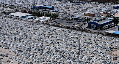 نظر پلیس درباره وجود 14 هزار خودرو در پارکینگ یک خودروساز - شهروند آنلاین