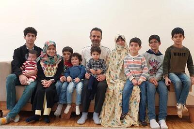 مشوق فرزندآوری به عمان رفت+عکس 10 فرزند