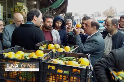 توزیع یک هزار و ۷۰۰ تن میوه تنظیم بازاری در استان اصفهان
