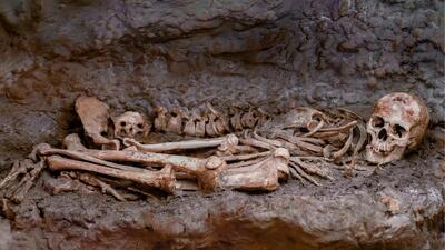 بزرگترین گور دسته‌جمعی متعلق به قربانیان طاعون سیاه در اروپا با بقایای ۱۰۰۰ نفر کشف شد