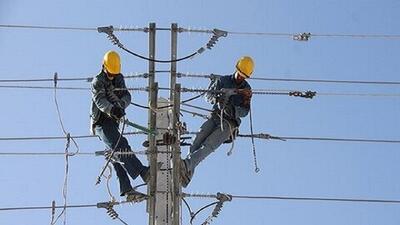 اتمام طرح بهینه‌سازی شبکه برق در ۱۵۲ روستای آذربایجان‌غربی