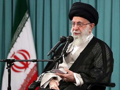 آیت الله خامنه ای: دنیای اسلام مکلف است به فلسطین کمک کند؛ کمک به دشمن فلسطینی‌ها حرام قطعی است