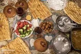 توزیع غذای گرم و افطاری ساده توسط  آشپزخانه مهدوی در زنجان