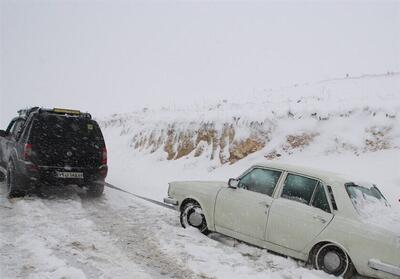 امدادرسانی به 280 خودروی گرفتار در برف در چهارمحال و بختیاری - تسنیم