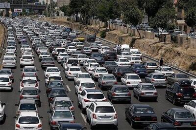 ترافیک سنگین در آزادراه کرج - قزوین منتهی به بهشت سکینه